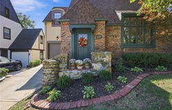 2017 W 50th Street, Westwood Hills, KS 66205