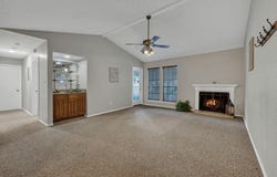 1202 Thorpe LN, San Marcos, TX 78666