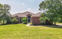 100 Ridgeview Lane, Georgetown, KY 40324