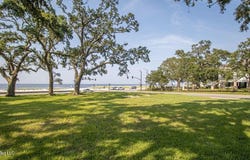 534 E Beach Boulevard, Gulfport, MS 39507