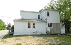 50 Ellen St, Platteville, WI 53818