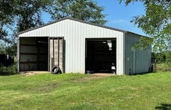 12074 S 1600 Road, Nevada, MO 64772