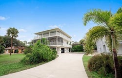 1775 SCENIC Drive, VENICE, FL 34293