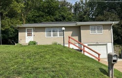 212 Wendy Heights, Council Bluffs, IA 51503