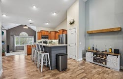 N165w20522 Berry Patch Rd, Jackson, WI 53037