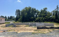 55 Shoreline Drive, Lillington, NC 27546