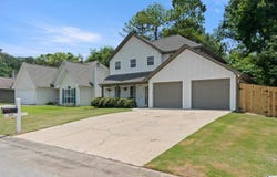 509 LAUREL WOODS TRAIL, HELENA, AL 35080