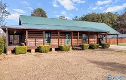 5255 Lakeside Lane, Cedar Bluff, AL 35959