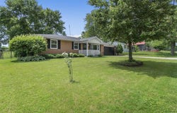 1202 W Lincoln Avenue, Goshen, IN 46526-2131