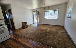 536 N Bryant Avenue, Midlothian, TX 76065
