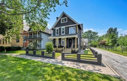 1423 Kenilworth Avenue, Cleveland, OH 44113