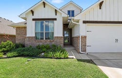 5225 Skylar Rae Road, Edmond, OK 73034