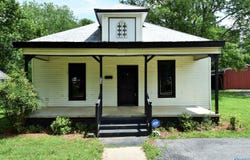 713 W Washington Street, Athens, AL 35611