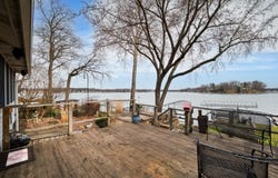 5505 Lakewood Drive, Coloma, MI 49038