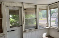 124 S 4th St, Waterville, MN 56096