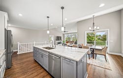 6490 S Cobblestone Road, Mayfield Village, OH 44143