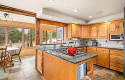 3213 E Alger Grade, Two Harbors, MN 55616