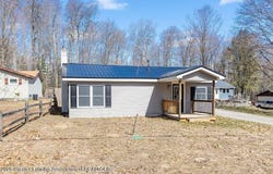 412 N Scott, Farwell, MI 48622