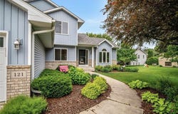 121 Arbor Street, Northfield, MN 55057