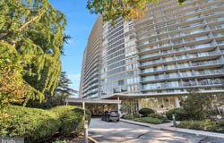 3900 FORD Road, PHILADELPHIA, PA 19131