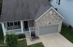 10004 Creek View Estates Dr, Louisville, KY 40291