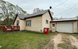 400 E MICHIGAN AVENUE, HESPERIA, MI 49421