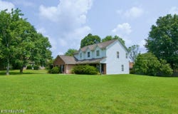 1234 N Wingate Way, Maryville, TN 37803