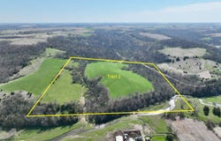 2536 143rd Ave, Decorah, IA 52101
