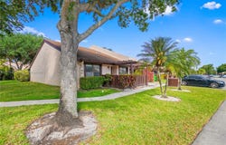 8336 NW 37th Pl, Sunrise, FL 33351