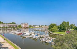 10 RIVERSIDE WHARF, CAMBRIDGE, MD 21613