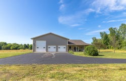 56234 Sink Road, Dowagiac, MI 49047
