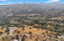 37749 Misty Ridge Road, Raymond, CA 93653