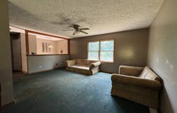 2189 Chub Run Rd, Mount Clare, WV 26408