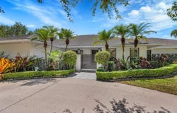15920 SW 81st Ave, Palmetto Bay, FL 33157