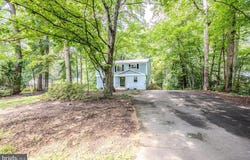 8032 GRACIE DRIVE, MANASSAS, VA 20112