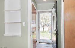 1119 Gordon Road, Lyndhurst, OH 44124