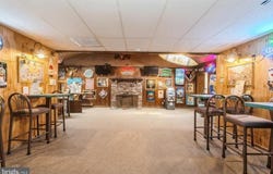 820 N BLACK HORSE PK, WILLIAMSTOWN, NJ 08094