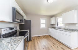 408 E Benton Street, Winterset, IA 50273
