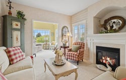 1025 NE Greenview Drive, Ankeny, IA 50021