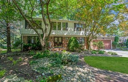 27 Darby Road, East Brunswick, NJ 08816