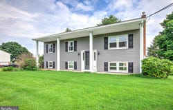 635 W ORANGE STREET, LITITZ, PA 17543
