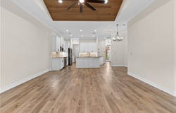 2025 Bridgepointe Circle, Vero Beach, FL 32967