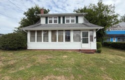 3359 MAIN ST, EXMORE, VA 23350