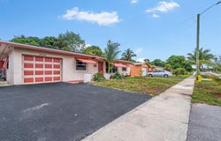 2748 NW 35th Ter, Lauderdale Lakes, FL 33311