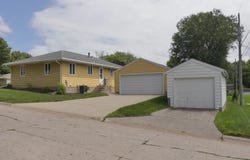 502 S Walnut Street, Carroll, IA 51401