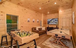 1615 Bear Valley Road, Sevierville, TN 37876