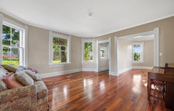 7582 S 51st St, Franklin, WI 53132