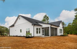 1109 Edenton Drive NW, Calabash, NC 28467