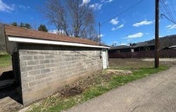 5554 State Route 152, Dillonvale, OH 43917