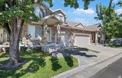 700 S CLEARWATER FALLS E, Layton, UT 84041